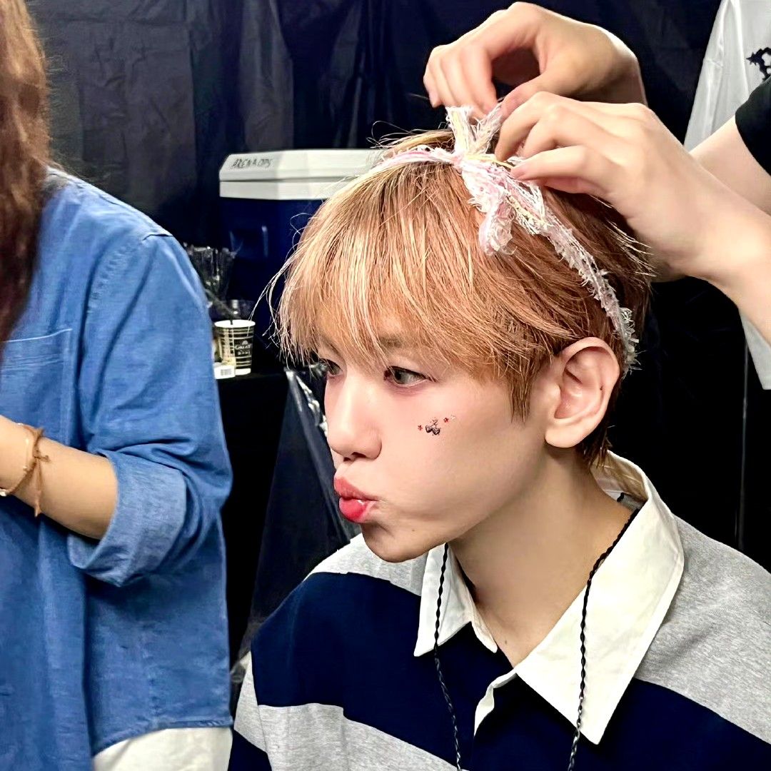 Foto aktivitas terbaru Baekhyun (EXO)