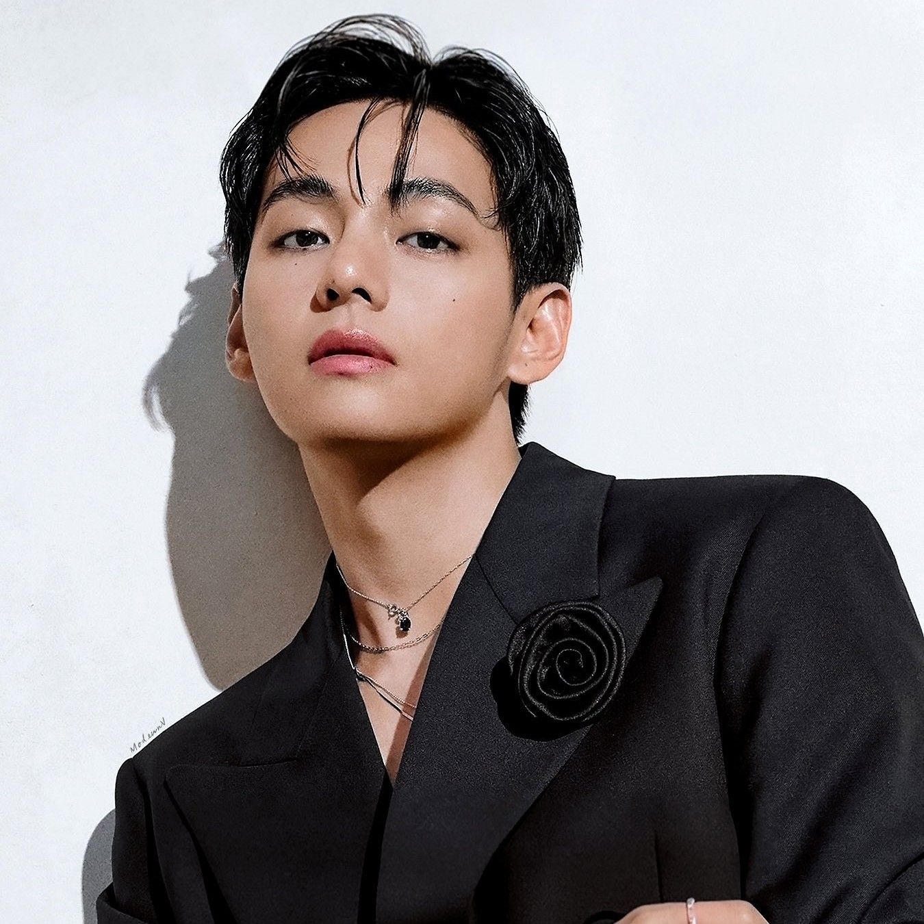 Recent activity shot of V (BTS)