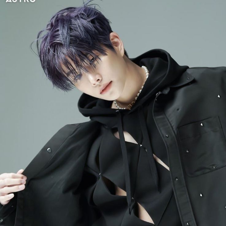 Behind-the-scenes cut of MJ (ASTRO)