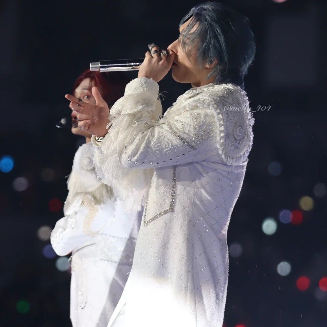 에이티즈의 비하인드 컷