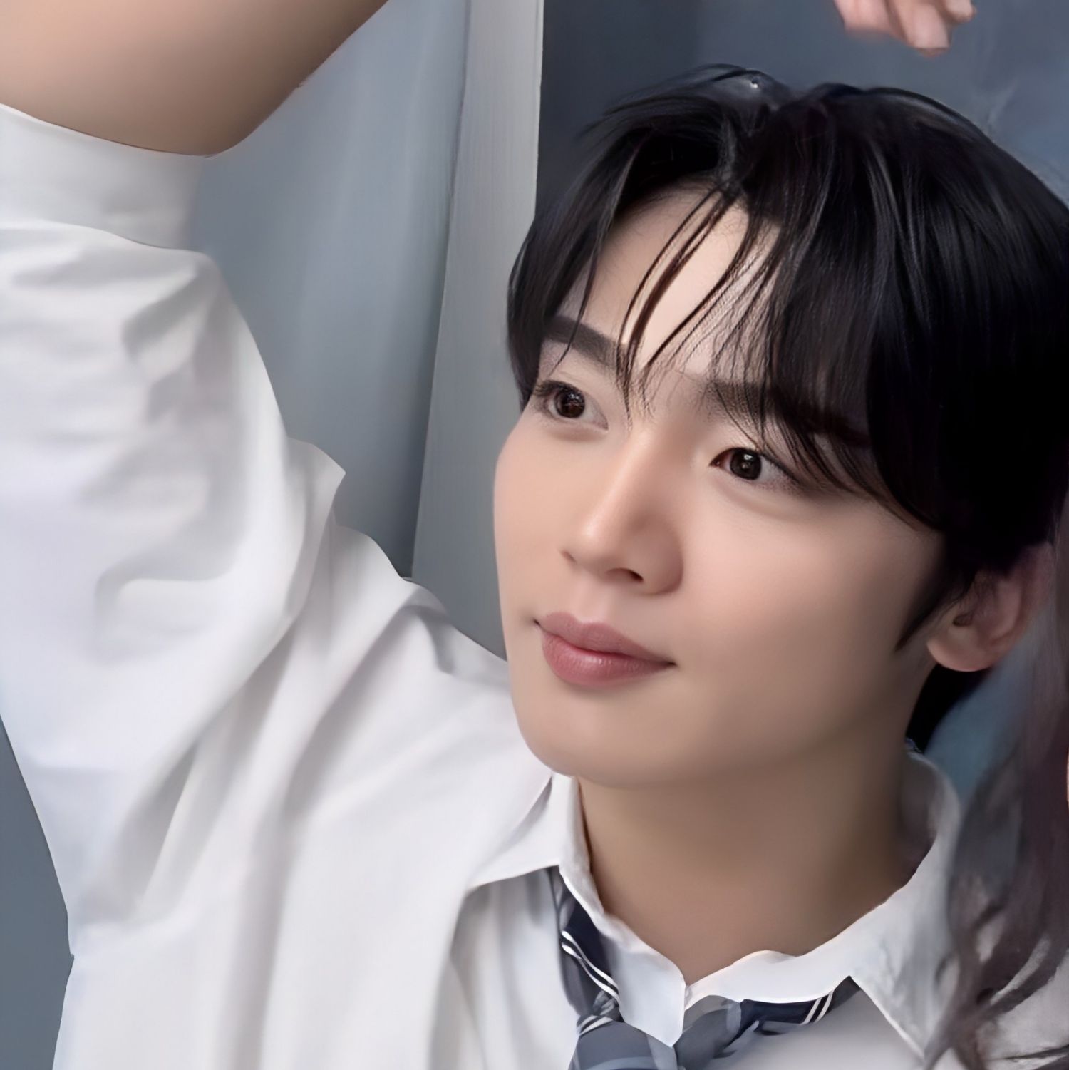 Behind-the-scenes cut of Kim Yohan (WEi)