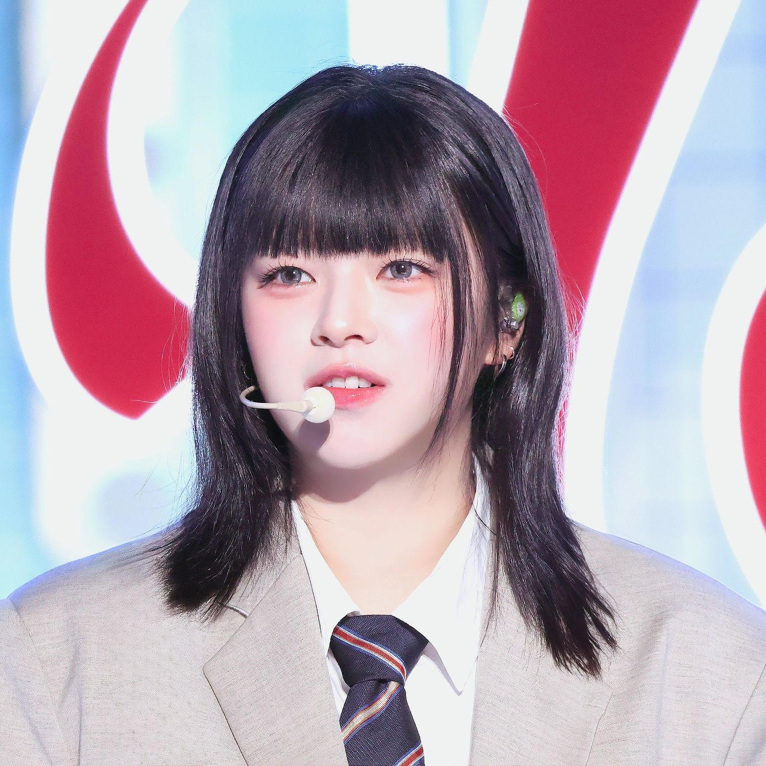 A moment captured by Jeongyeon (TWICE)'s fan