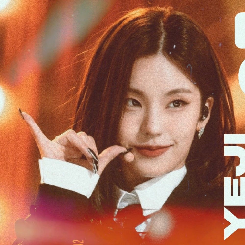 Latest photo of Yeji (ITZY)