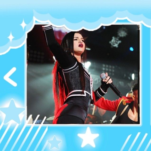 Behind-the-scenes cut of Selena Gomez