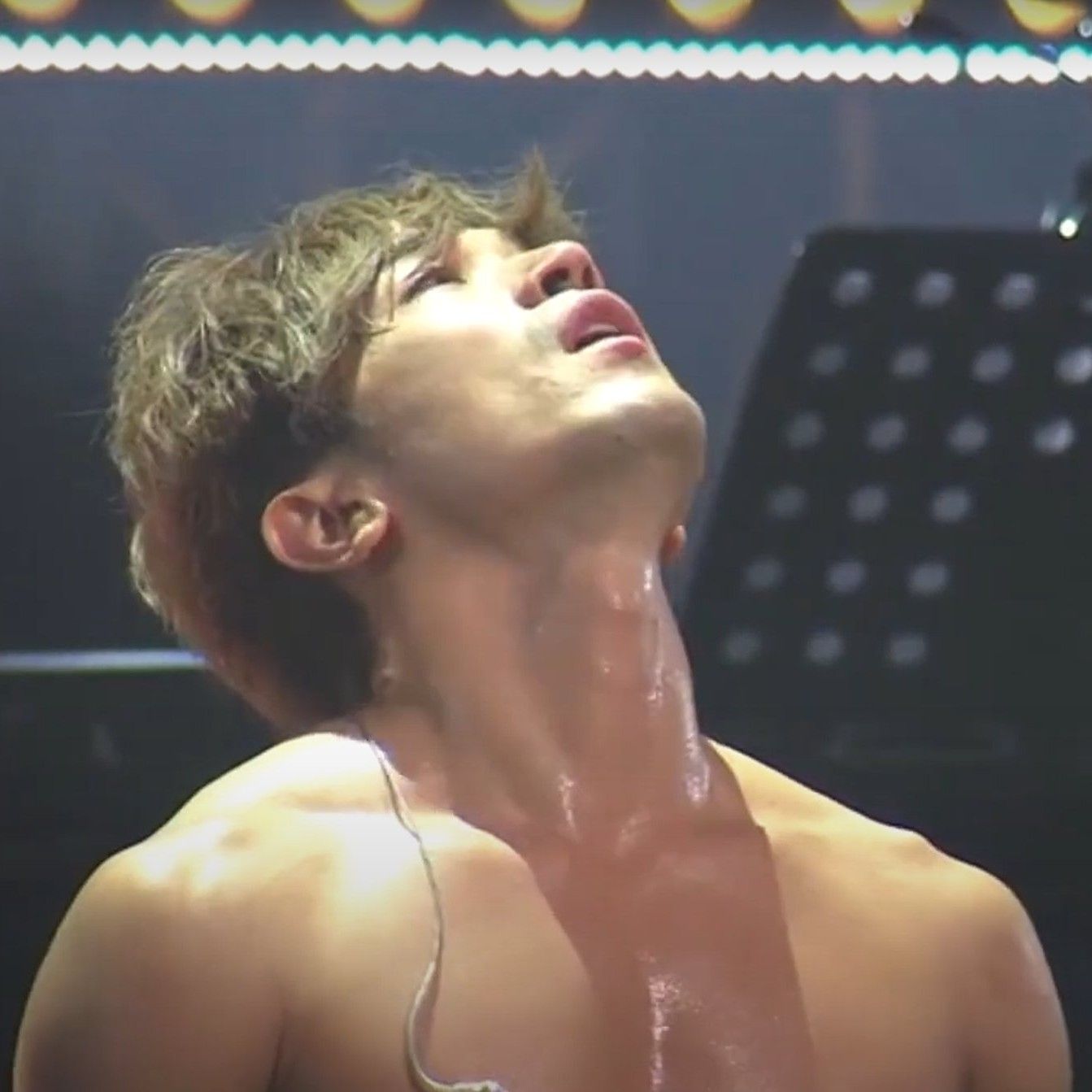 Behind-the-scenes cut of Lee Minwoo (SHINHWA)