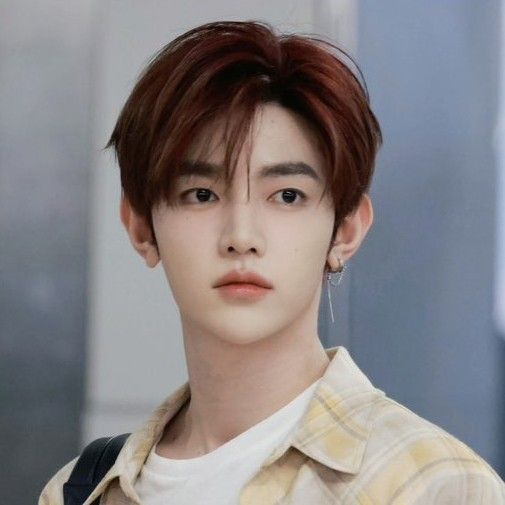 Behind-the-scenes cut of Zhang Hao (ZEROBASEONE)