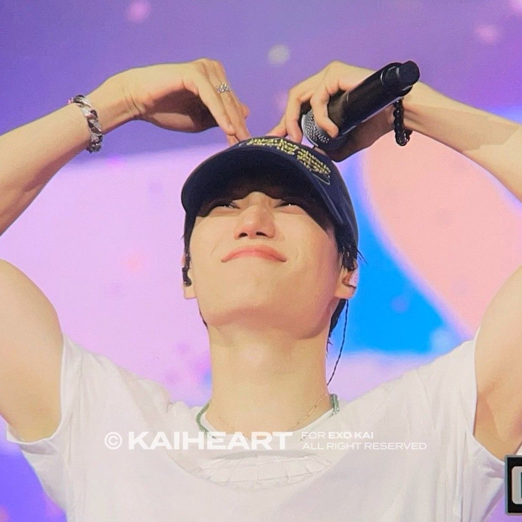 A moment captured by Kai (EXO)'s fan