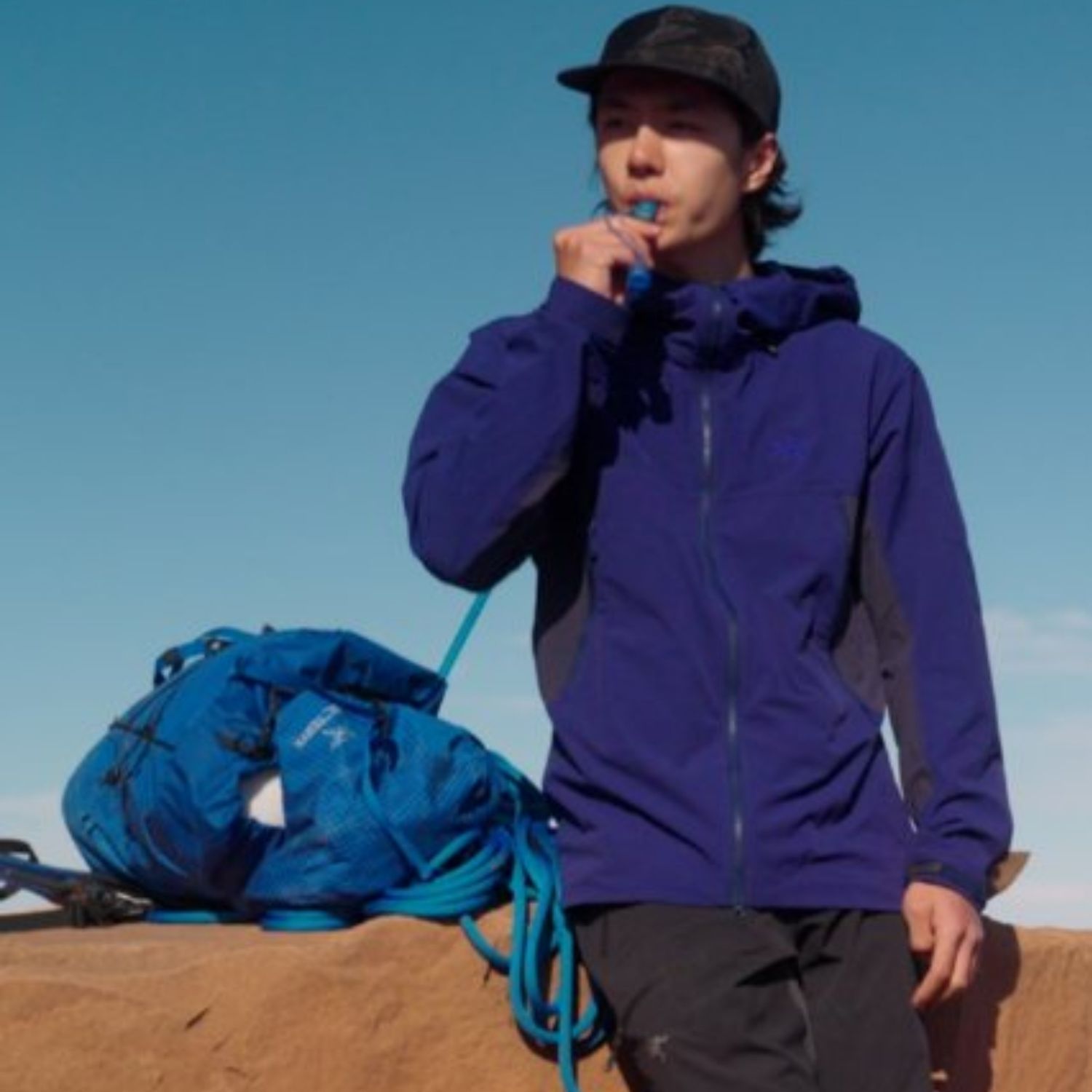 A moment captured by Wang Yibo's fan