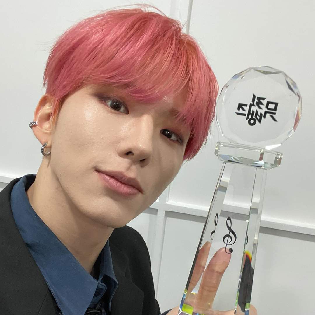 A moment captured by Kihyun (MONSTA X)'s fan
