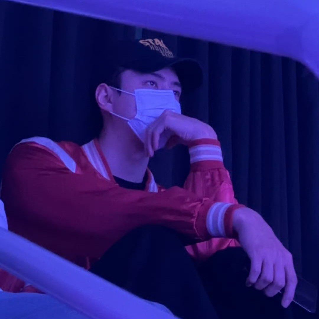 Recent activity shot of Sehun (EXO)