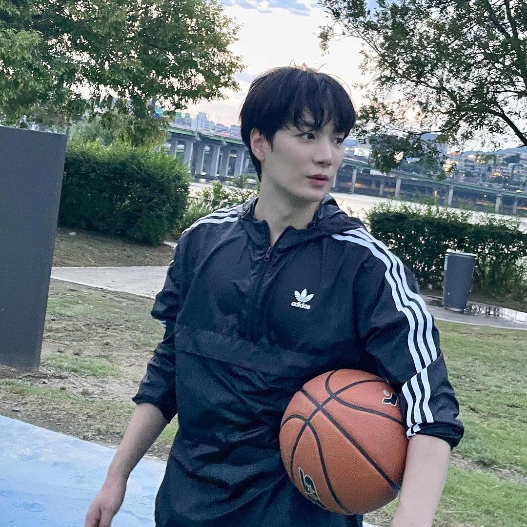 Latest photo of Kim Jonghyeon