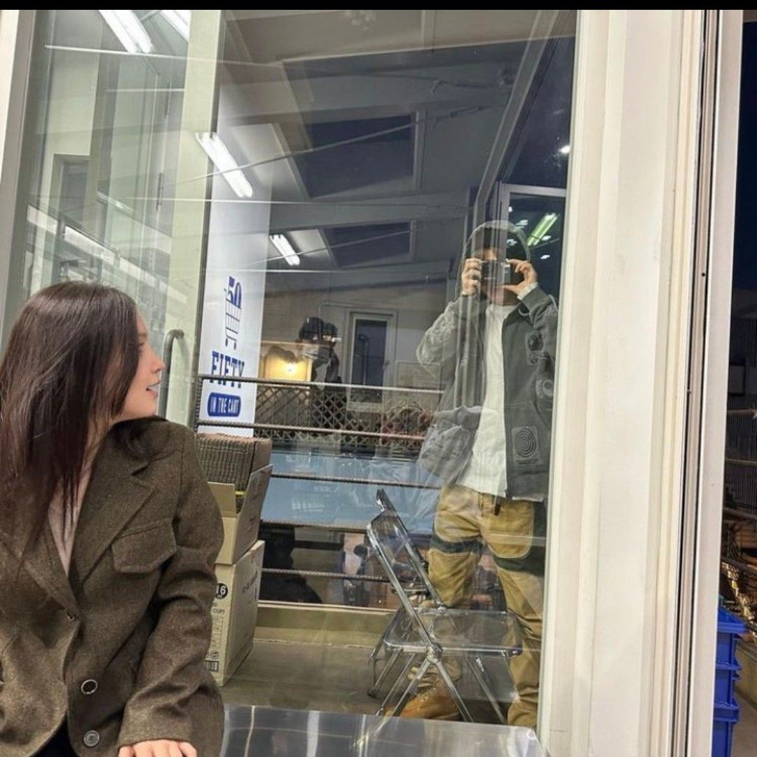 Recent activity shot of Lee Hi