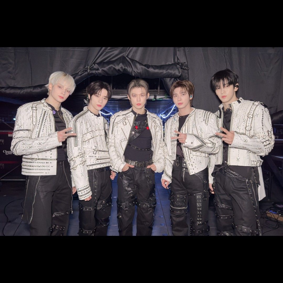 Momen yang diabadikan oleh penggemar TOMORROW X TOGETHER