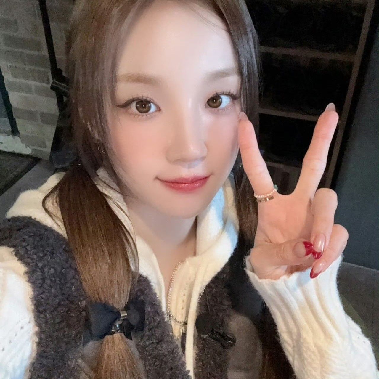 Behind-the-scenes cut of Yuqi (i-dle)