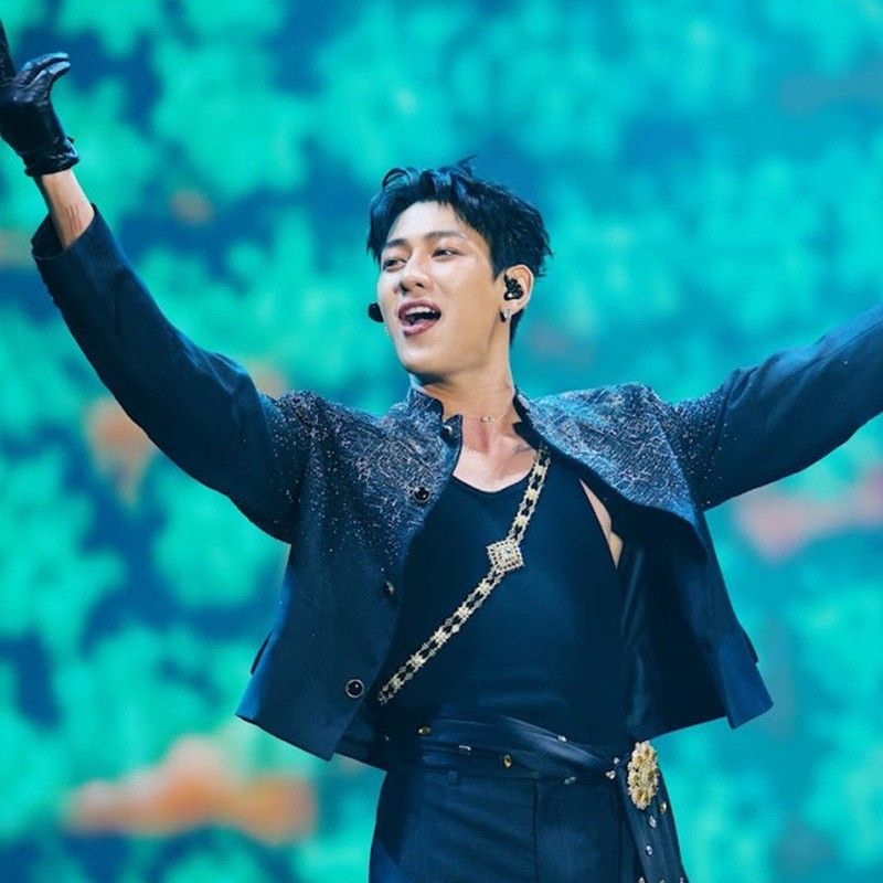 Behind-the-scenes cut of Bambam (GOT7)