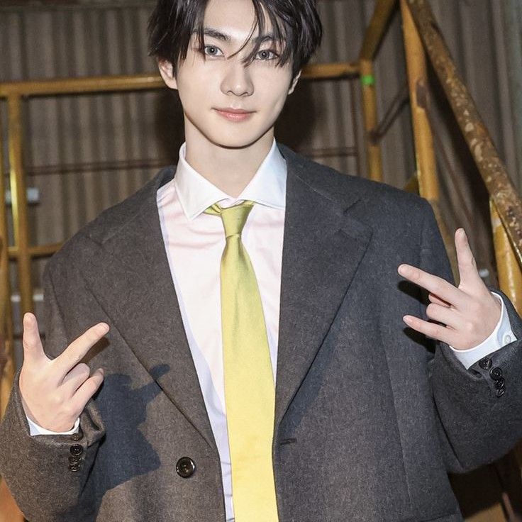 A moment captured by Jungwon (ENHYPEN)'s fan