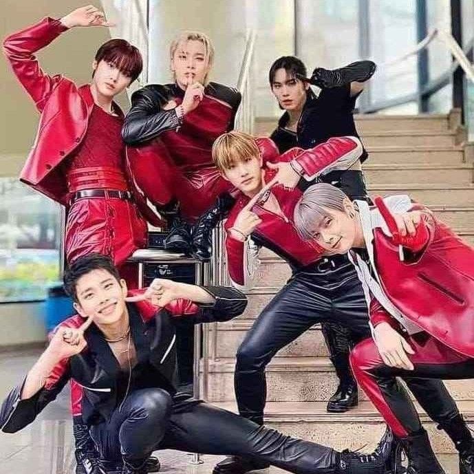 아스트로의 비하인드 컷