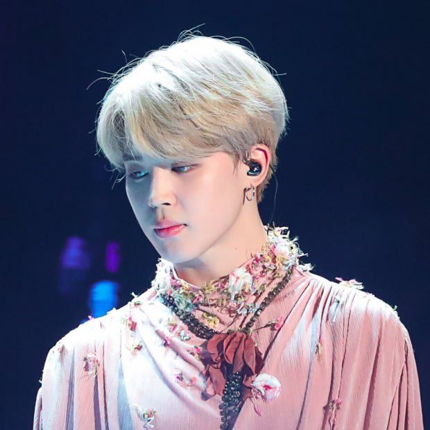 지민 (방탄소년단)의 최신 사진