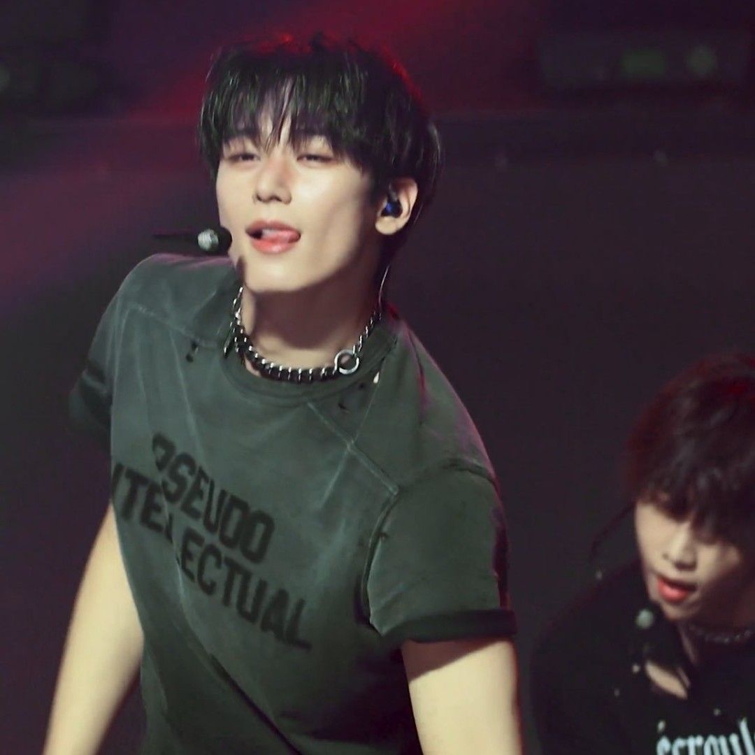 柱延 (THE BOYZ)粉絲拍下的瞬間