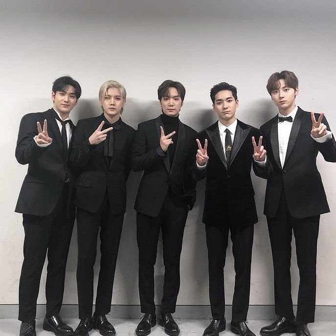 Behind-the-scenes cut of NU'EST