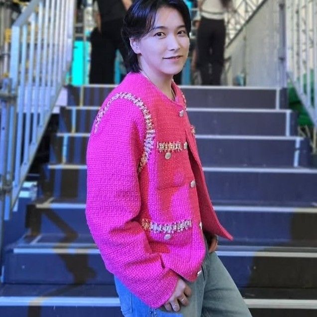 Behind-the-scenes cut of Sungmin (Super Junior)