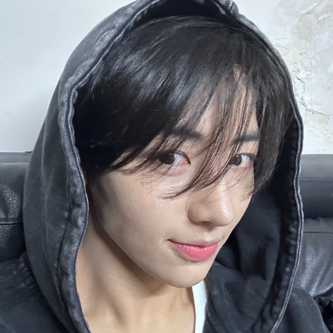Recent activity shot of Yang Donghwa (POLARIX)