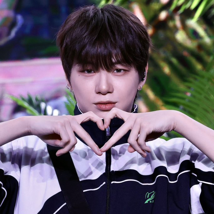 Latest photo of Kang Daniel