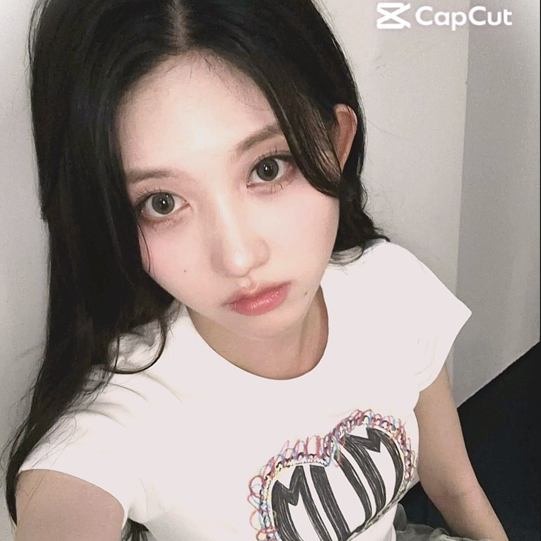 Gaeul (IVE)的最新照片