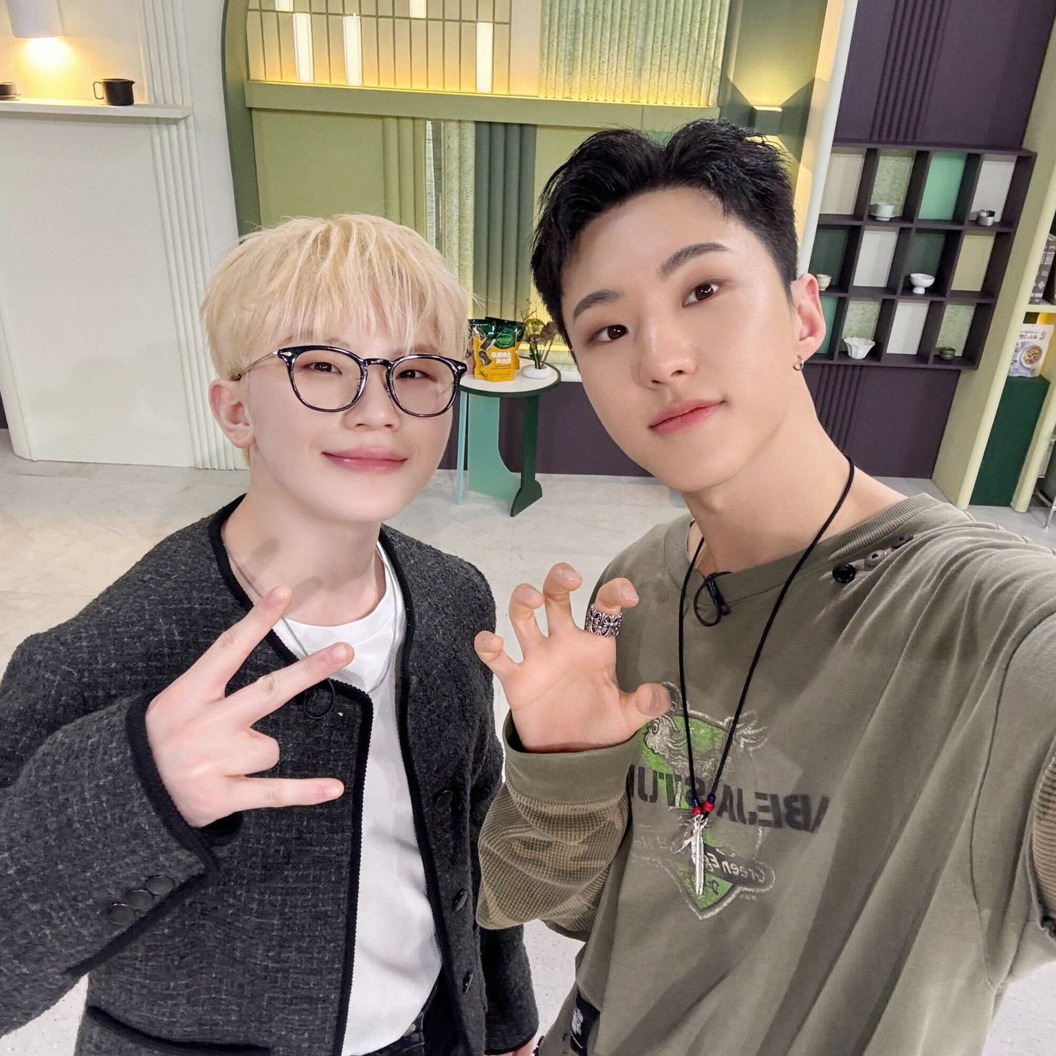 A moment captured by SEVENTEEN's fan