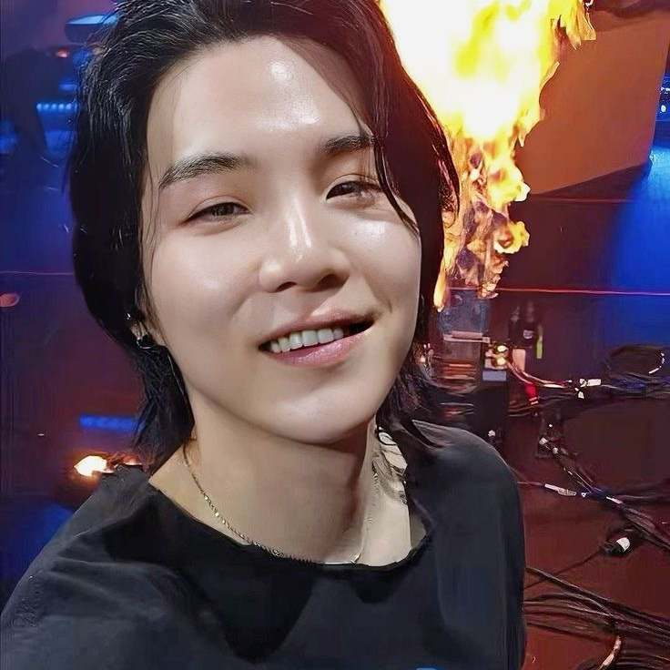 A moment captured by SUGA (BTS)'s fan