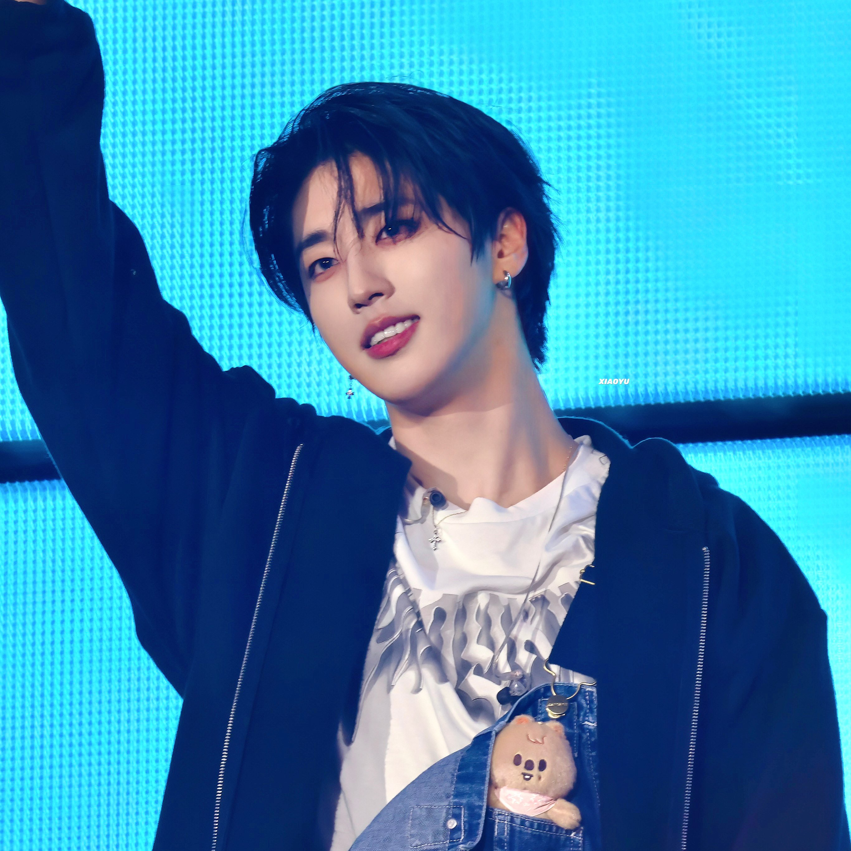 Behind-the-scenes cut of HAN (Stray Kids)