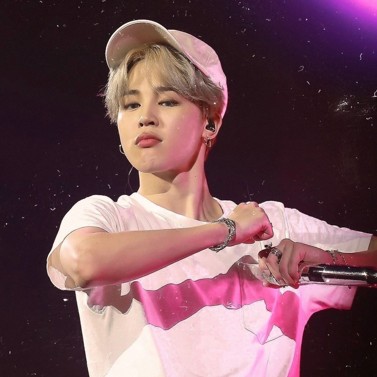 Behind-the-scenes cut of Jimin (BTS)