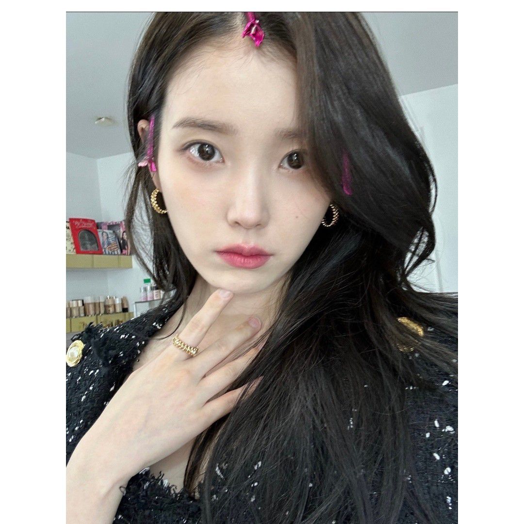 Latest photo of IU
