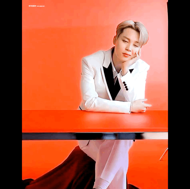 A moment captured by Jimin (BTS)'s fan