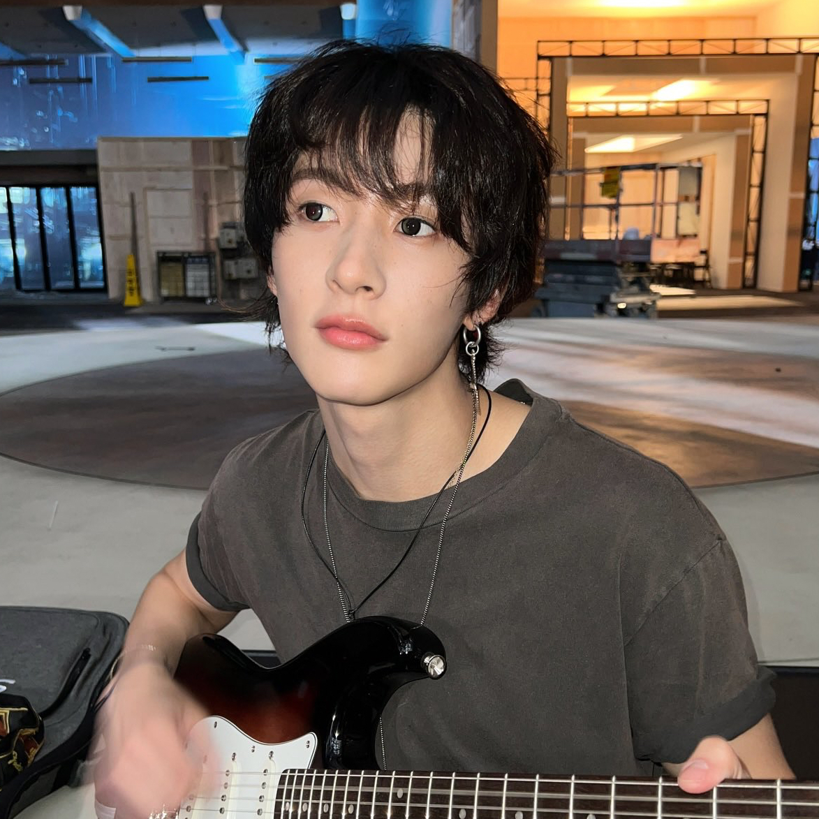 Recent activity shot of Anton (RIIZE)