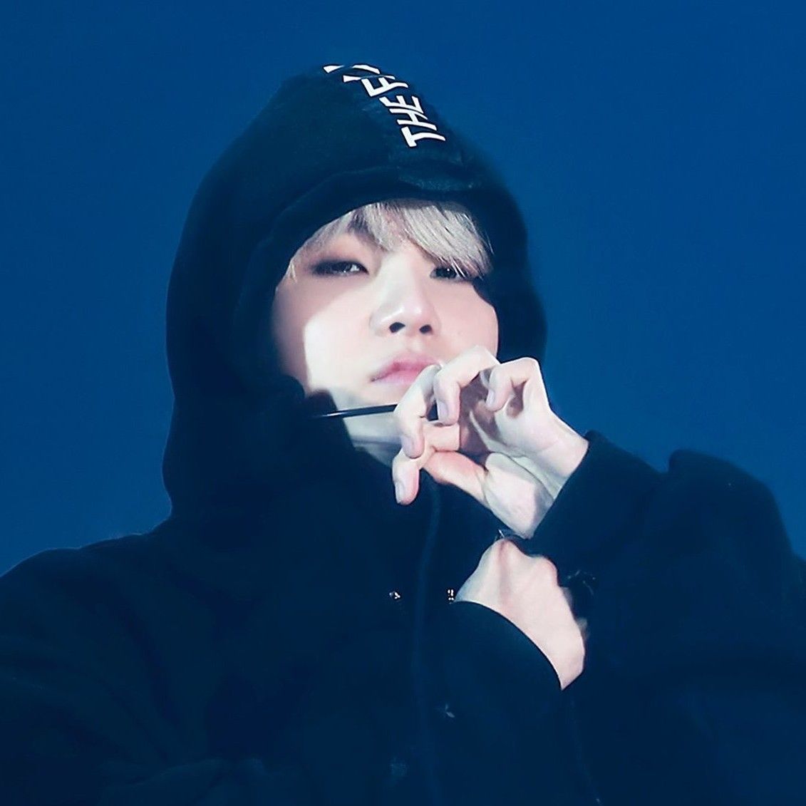 슈가 (방탄소년단)의 최신 사진