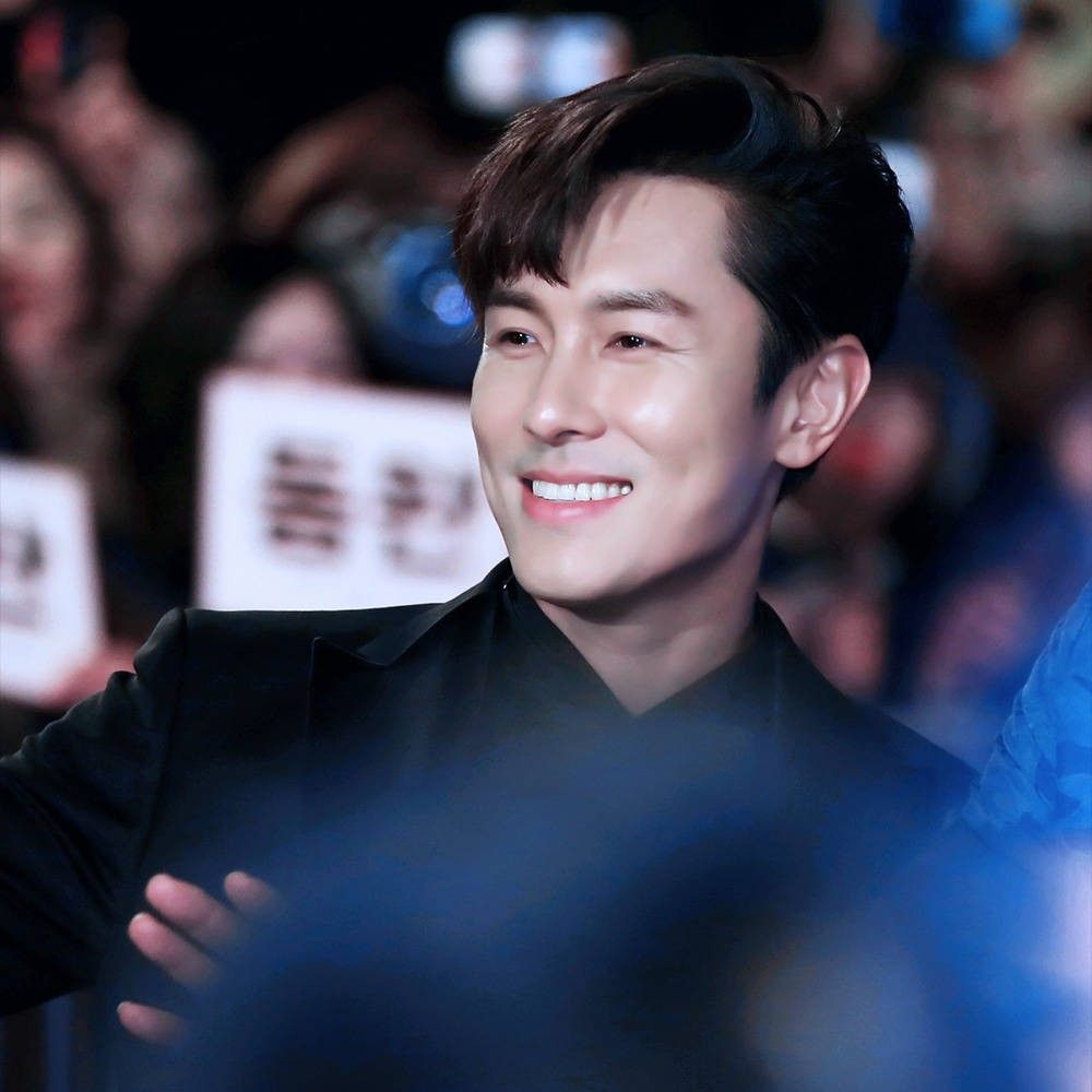 Latest photo of Kim Dongwan (SHINHWA)