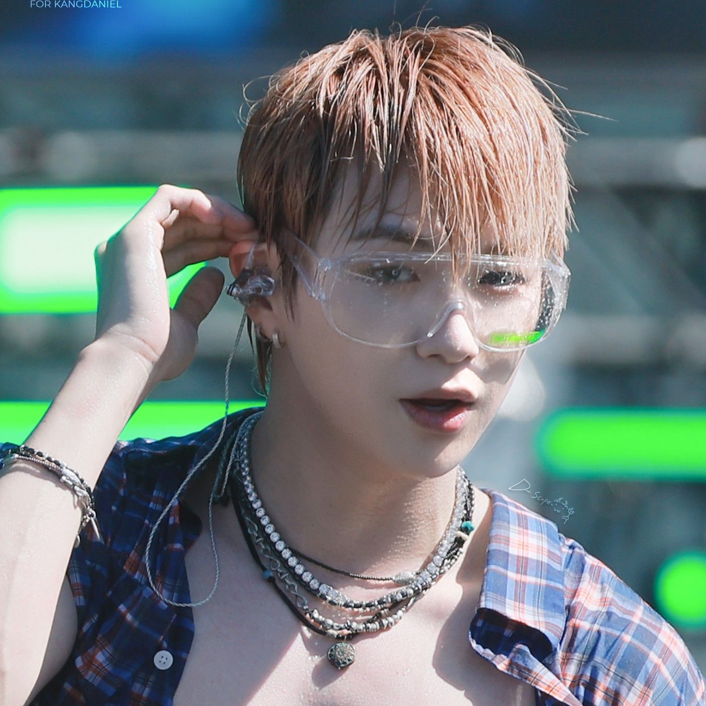 Recent activity shot of Kang Daniel