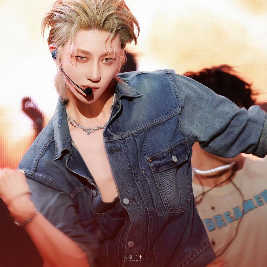 A moment captured by The 8 (SEVENTEEN)'s fan