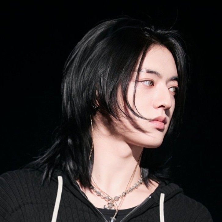 Recent activity shot of Haruto (TREASURE)