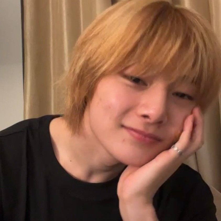 Latest photo of Stray Kids