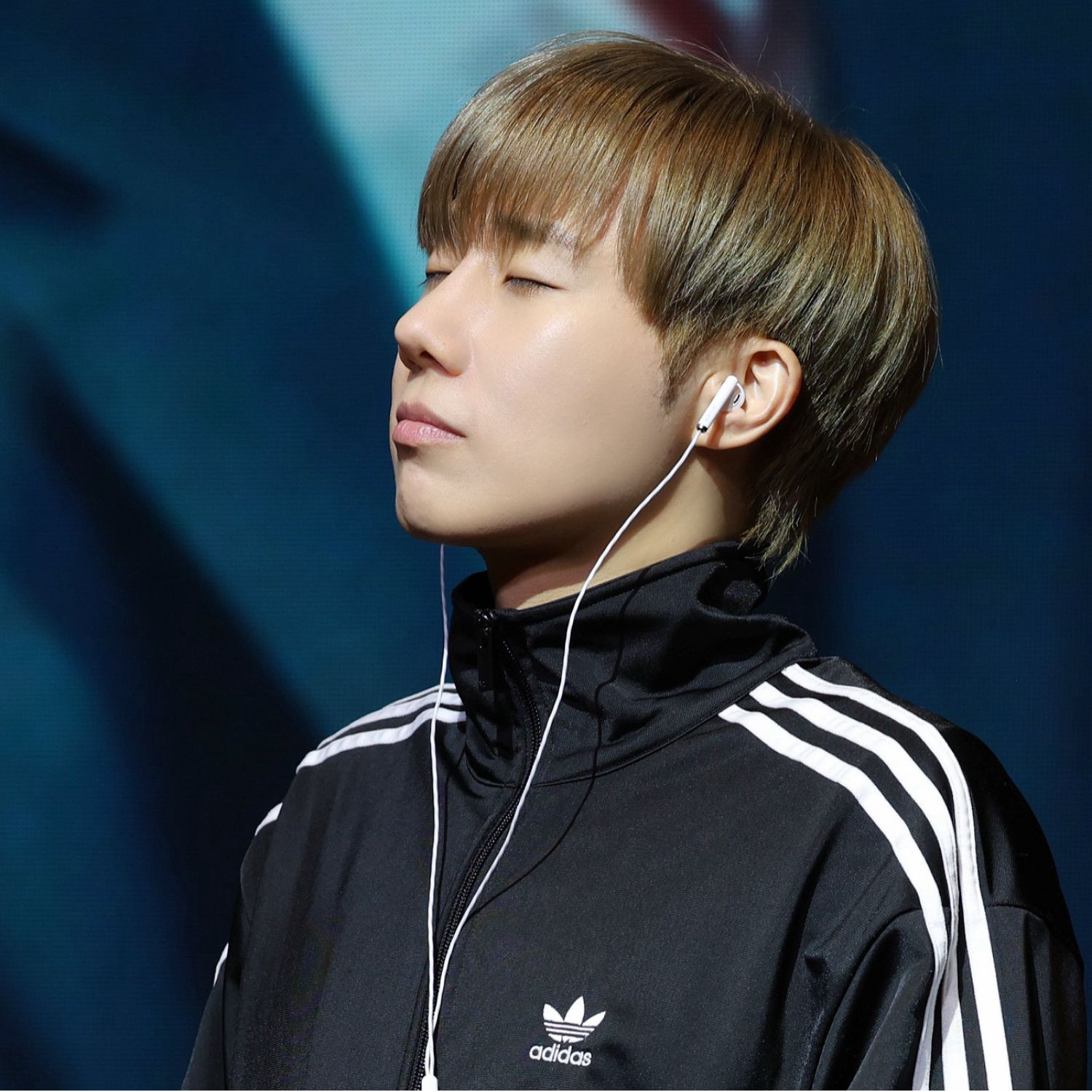 Recent activity shot of Sungkyu (INFINITE)