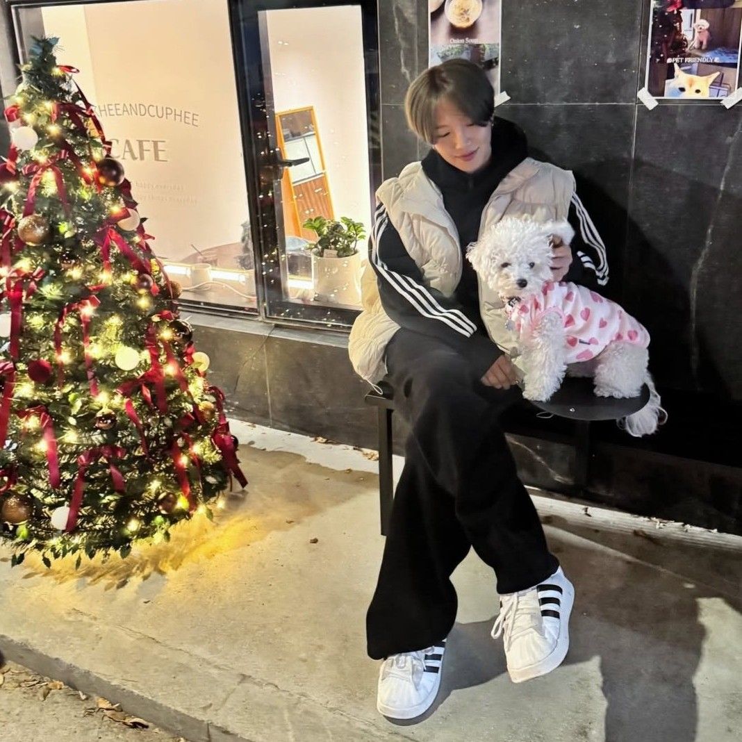 A moment captured by Lim Youngmin's fan