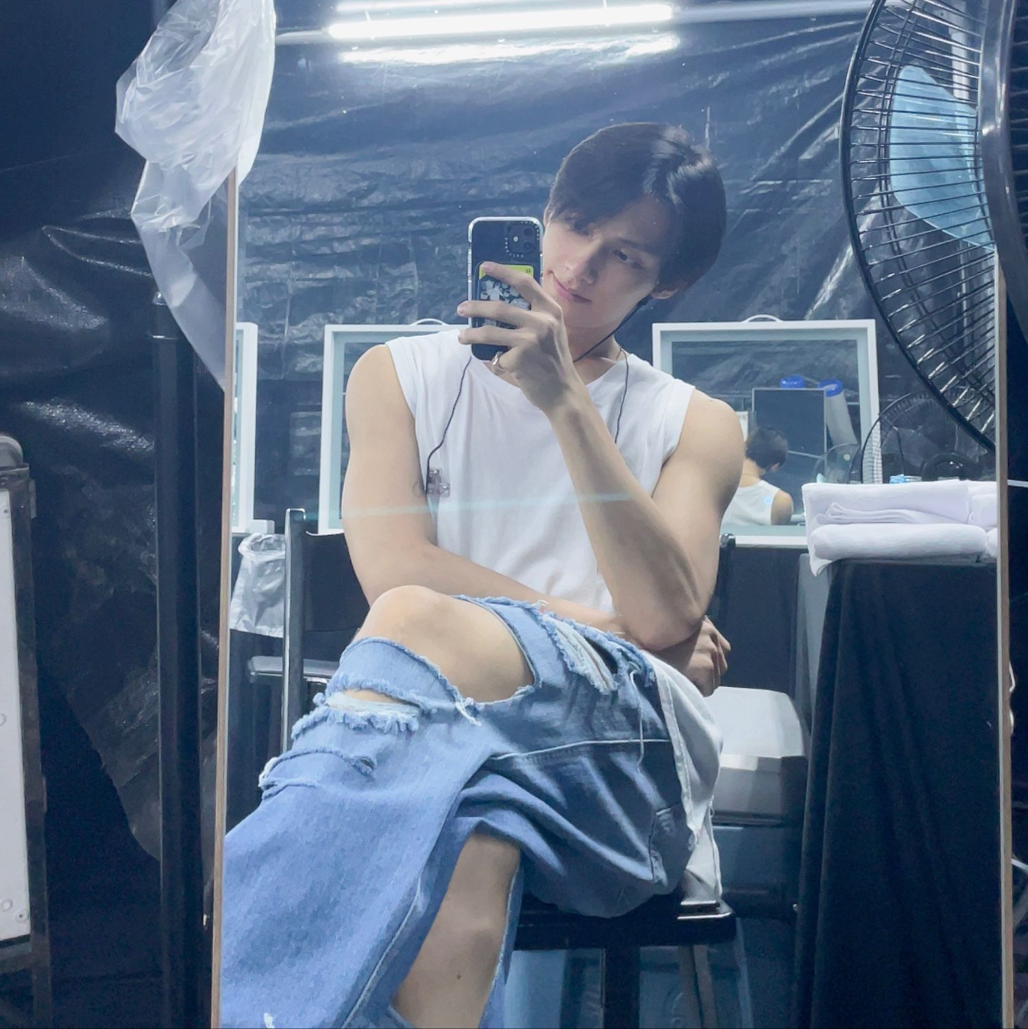 A moment captured by Jun (SEVENTEEN)'s fan