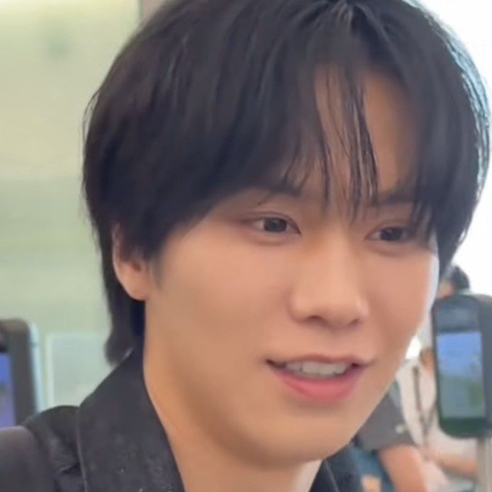 Behind-the-scenes cut of Rocky