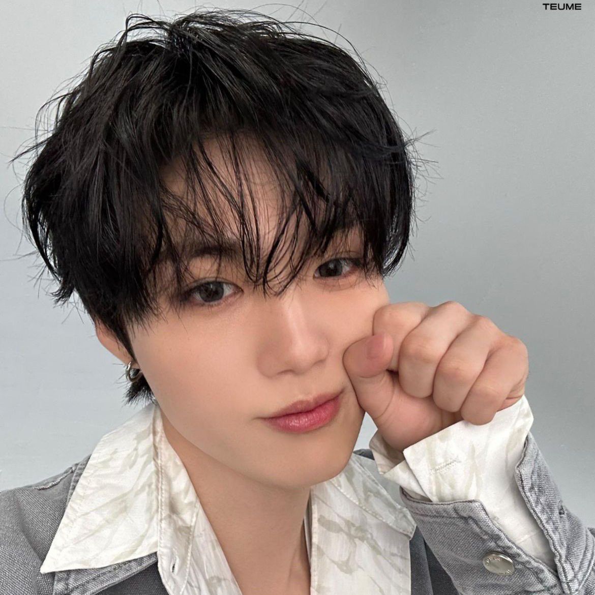 Behind-the-scenes cut of Doyoung (TREASURE)