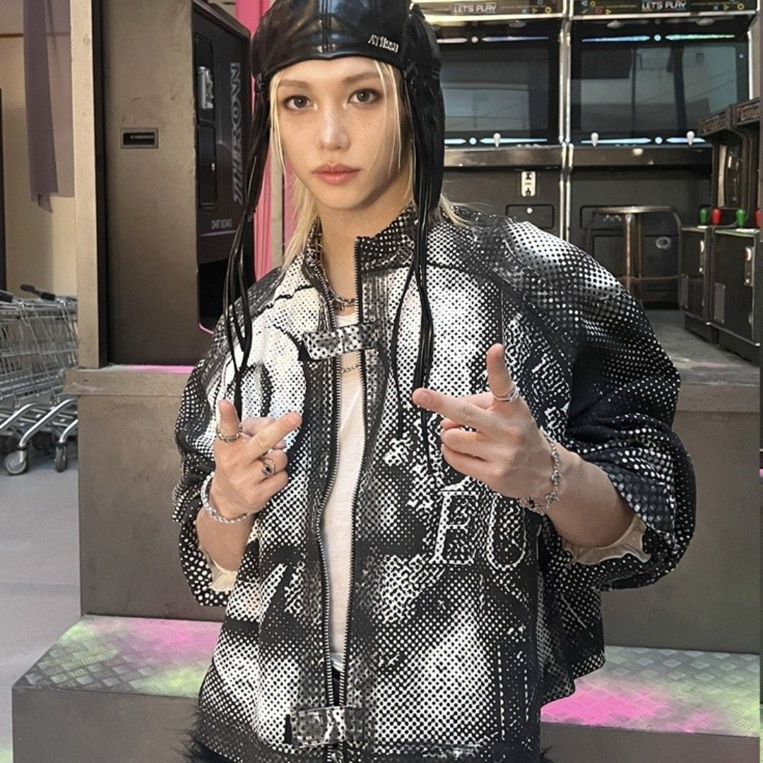 Latest photo of Felix (Stray Kids)