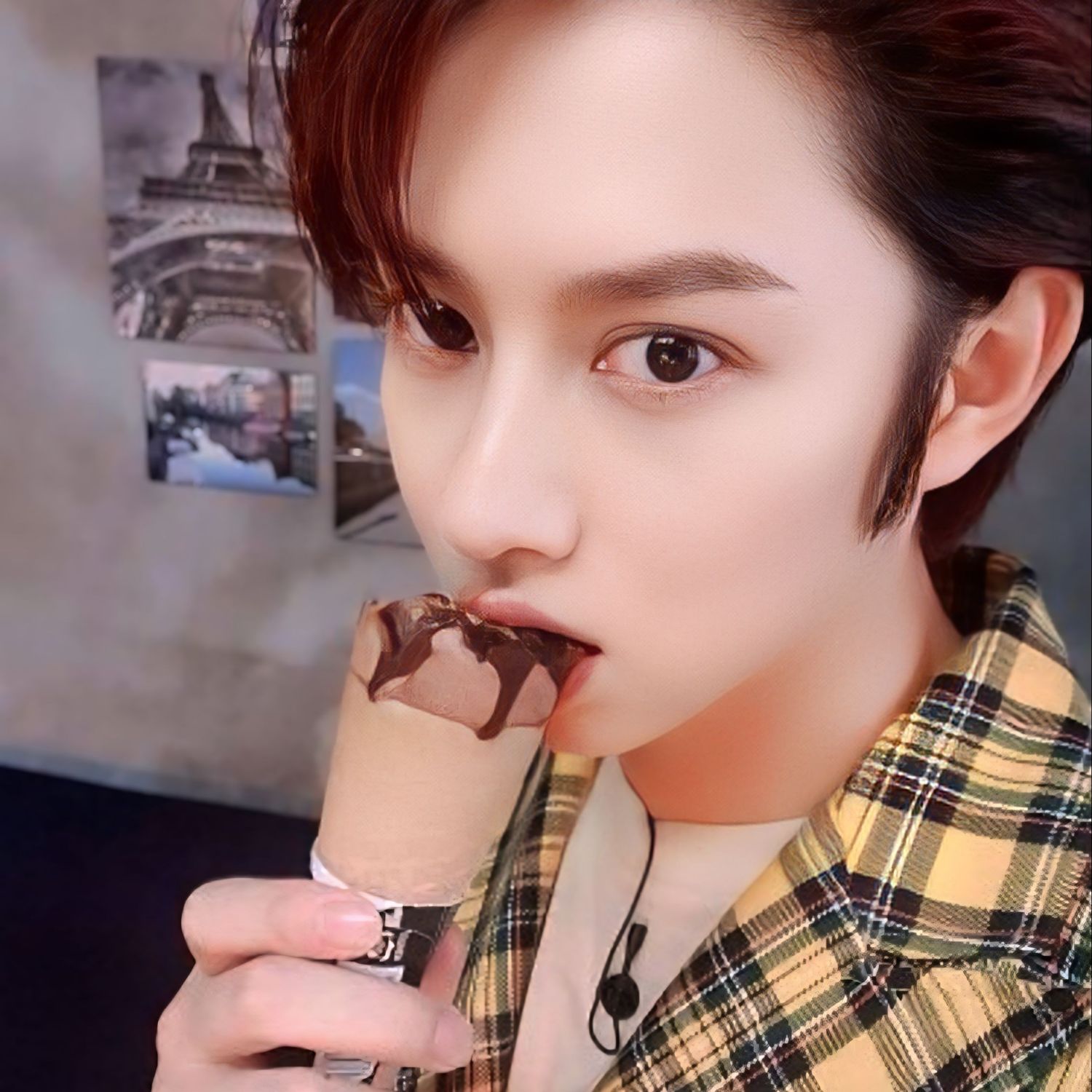 Recent activity shot of Heechul (Super Junior)