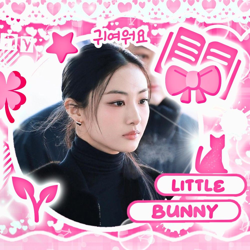 A moment captured by Gawon (MEOVV)'s fan