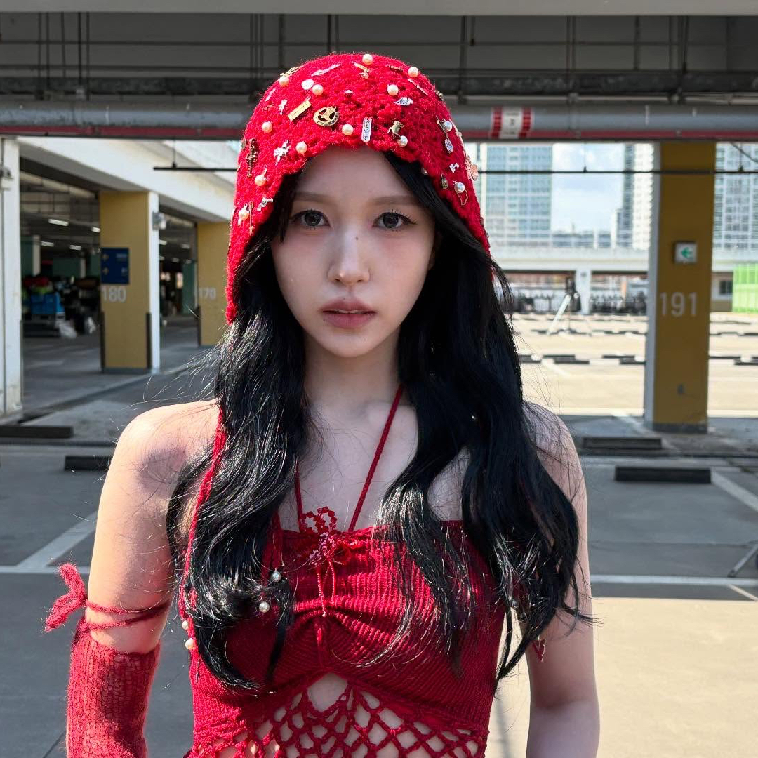 Recent activity shot of Mina (TWICE)